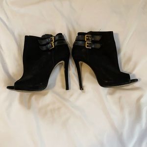 Steve Madden Black Bootie Stilettos